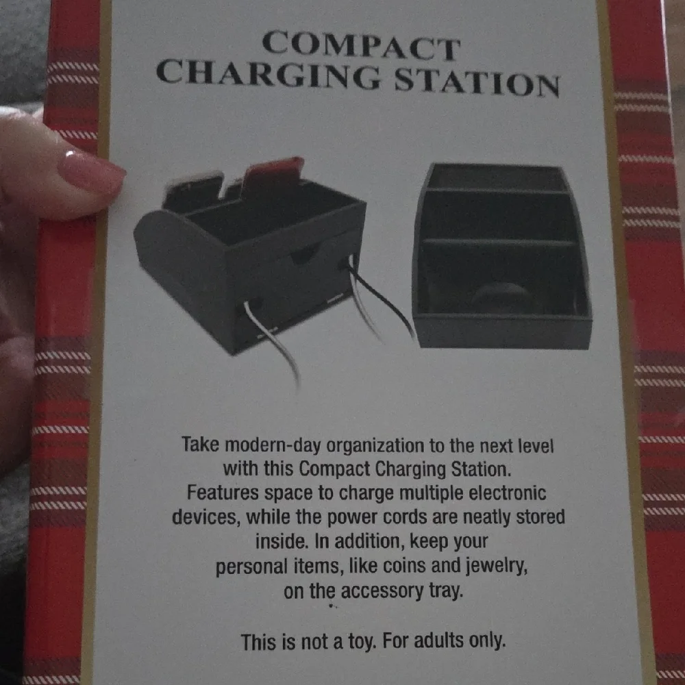 Compact Charging Station - Black